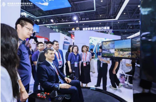 ZJCM strălucește la cea de-a patra expoziție globală de comerț digital, preze...